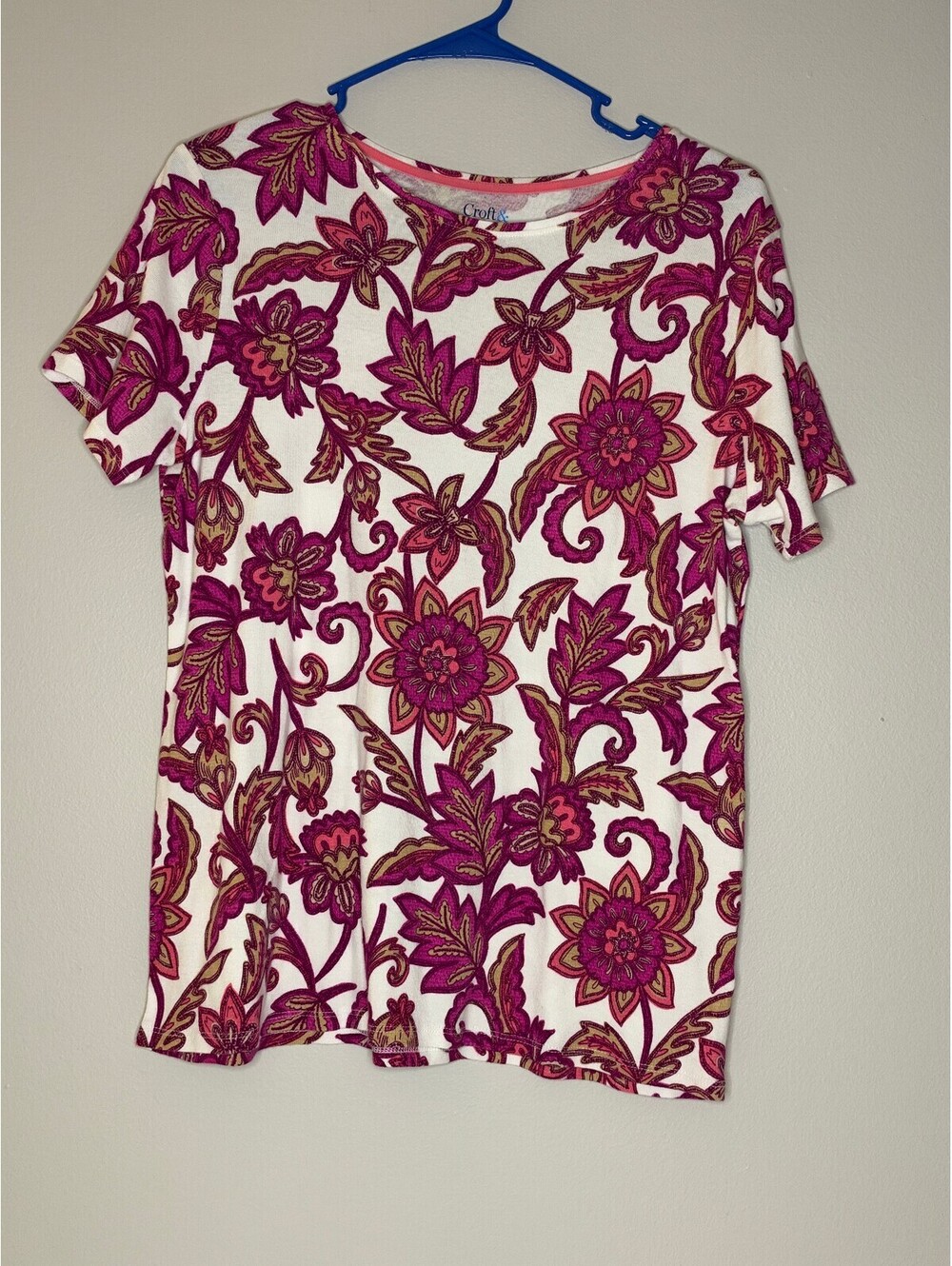 Croft and Barrow Pink Floral Short Sleeve